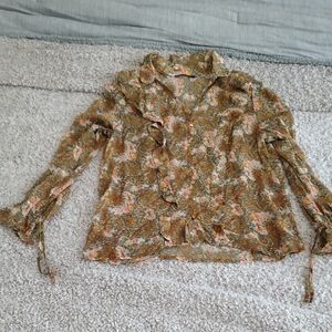 T Tahari Olive Green Floral Ruffle Blouse with Pink Accents